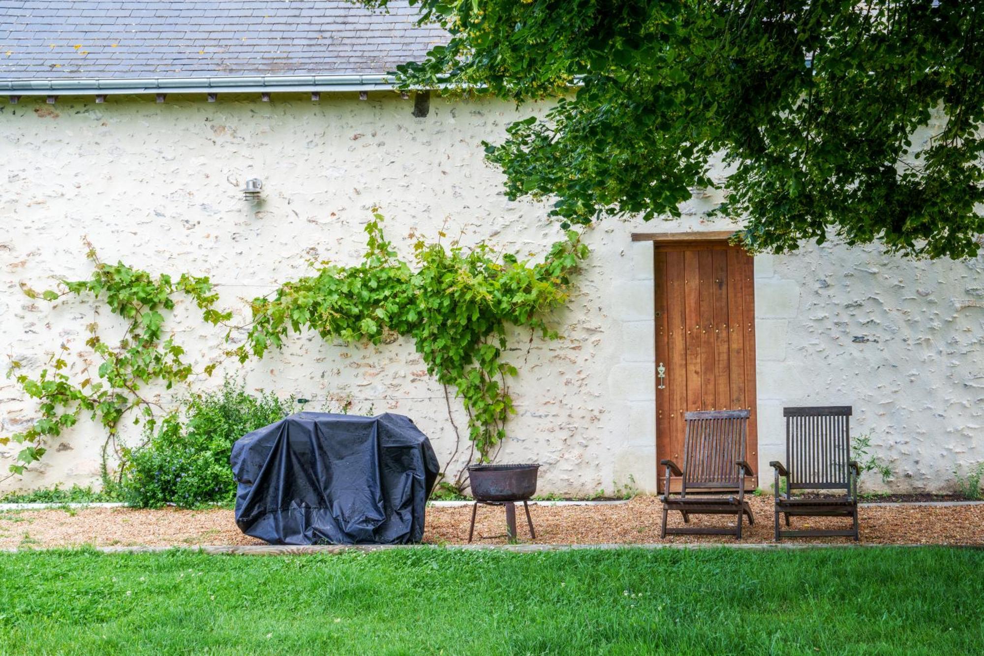 A L'OMBRE DU TILLEUL nature campagne charme confort Saint-Branchs Esterno foto